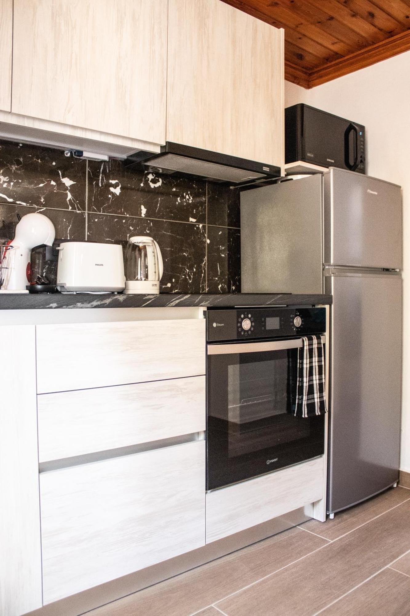 Duchess Harbour View Apartment Sými Luaran gambar