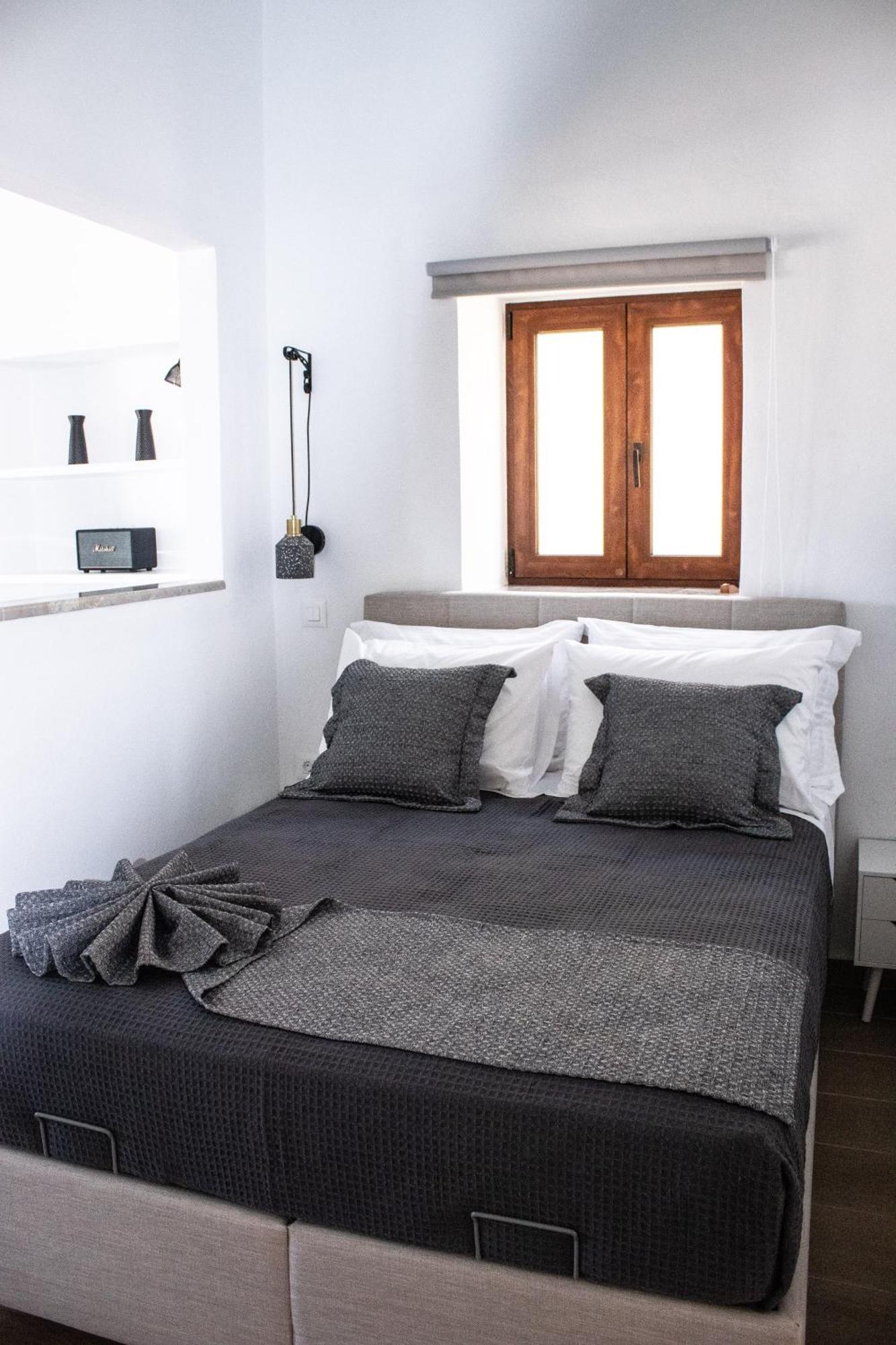 Duchess Harbour View Apartment Sými Luaran gambar
