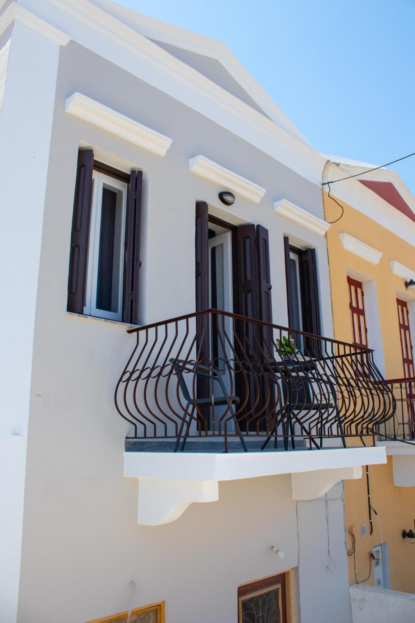 Duchess Harbour View Apartment Sými Luaran gambar